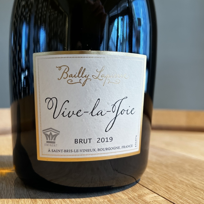 バイィ・ラピエール クレマン・ド・ブルゴーニュ ヴィヴ・ラ・ジョワ ブリュット 2019 / Bailly Lapierre Crémant de Bourgogne Vive la Joie Bru2