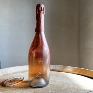 シャトー・ラ・コスト スパークリング・ロゼ ノンアルコール - ヌー NV / Château La Coste ・ Sparkling Rosé Non Alchool - NOOH NV