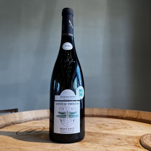 ポワロン・ダバン ミュスカデ・セーヴル・エ・メーヌ・シャトー・テボー 2015 / Poiron Dabin Muscadet Sevre et Maine Chateau-Thebaud 2015